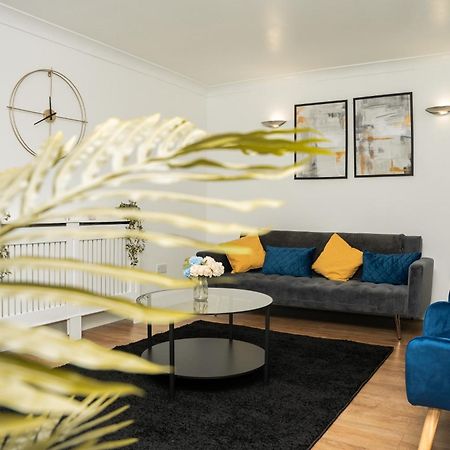 Stylish 3 Bed House With Free Parking Villa Leeds  Eksteriør billede
